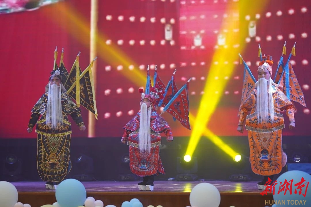 童心向党 清廉铸魂——长沙高新区麓谷小学举办2023年校园文化艺术节