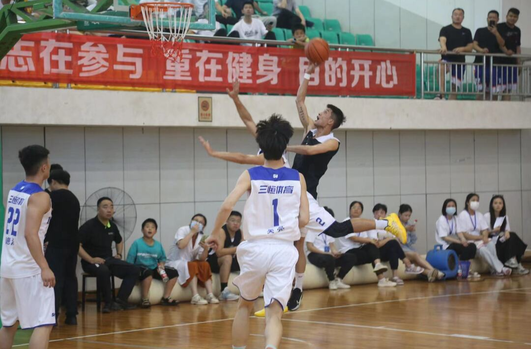 “华凌杯”省水利工程行业第二届篮球赛燃情开赛