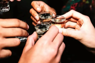 研究发现：60多种疾病缠身与喝酒有关
