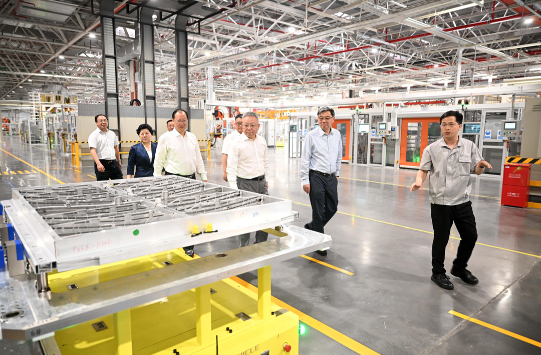 沈晓明毛伟明赴上汽大众长沙分公司调研并与陈虹一行会谈