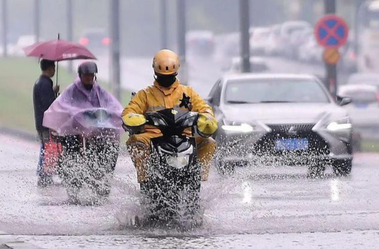 南方强降雨频繁有致灾风险 北方高温明起再登场