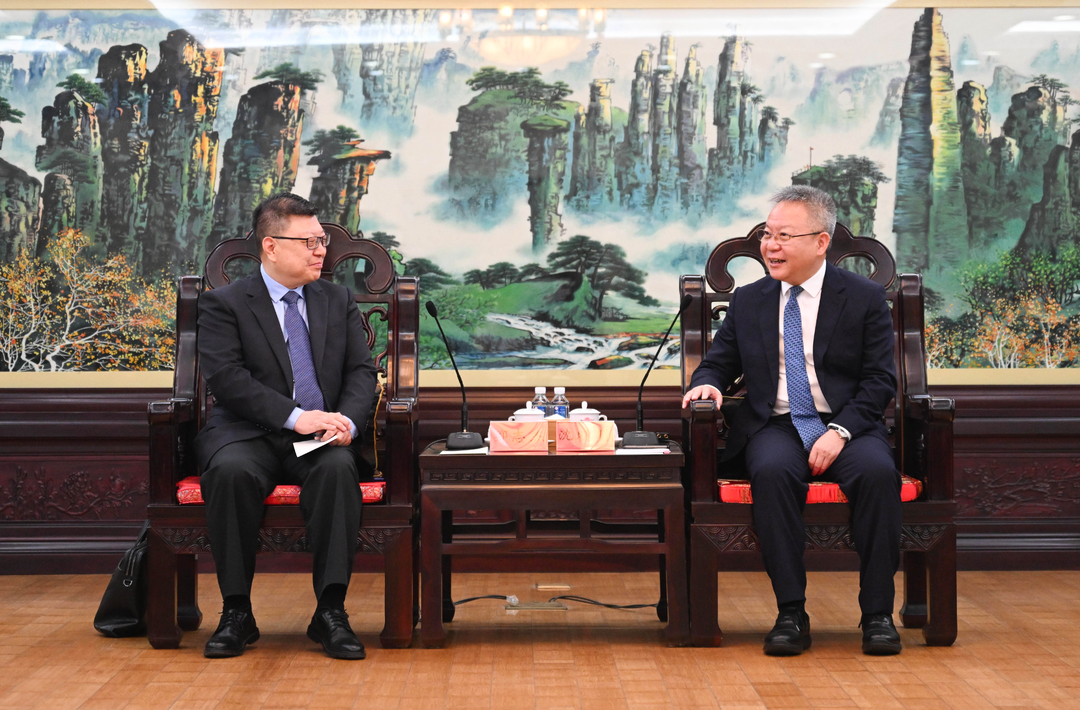 沈晓明会见郑志杰一行