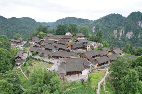 十八洞村：十年蝶变 “洞见”中国乡村振兴新图景