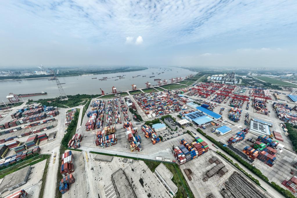 新时代中国调研行·长江篇丨长江干线基本形成现代“黄金水道”