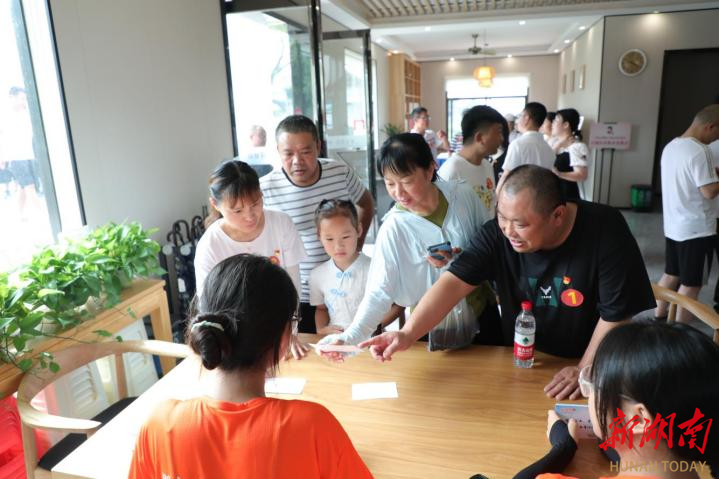 望城区丁字湾街道开展庆祝建党102周年初心打卡活动-新湖南