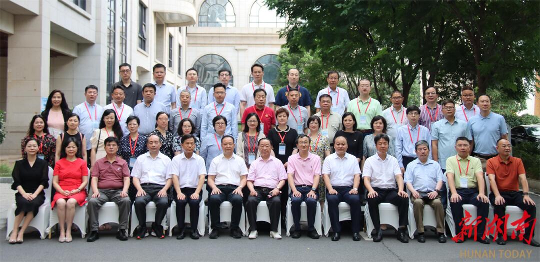 大型运动会入场服推荐就在建侬