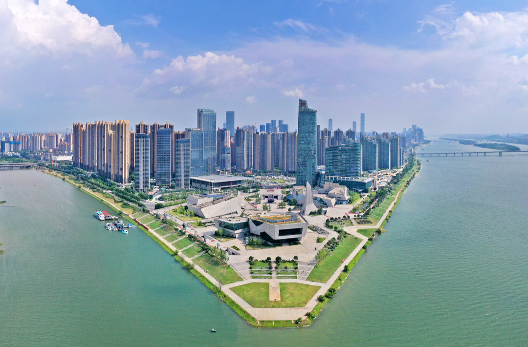 打好“发展六仗” 推动高质量发展丨优化营商环境“跑起来” ——访省优化办主任欧阳晓风