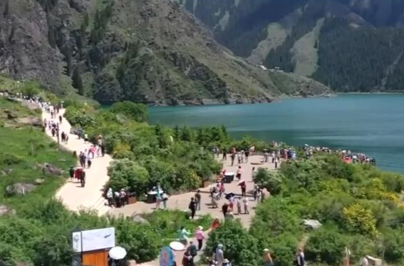 暑期旅游“热”力十足 文旅产业成增长新动能