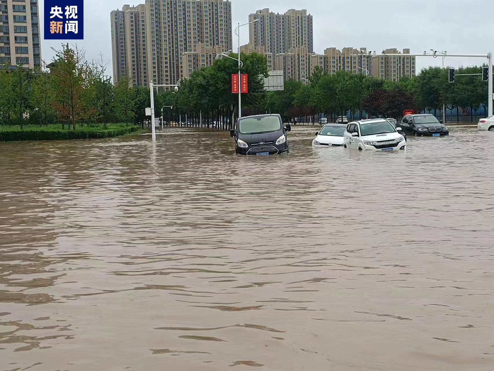 河北张家口暴雨图片