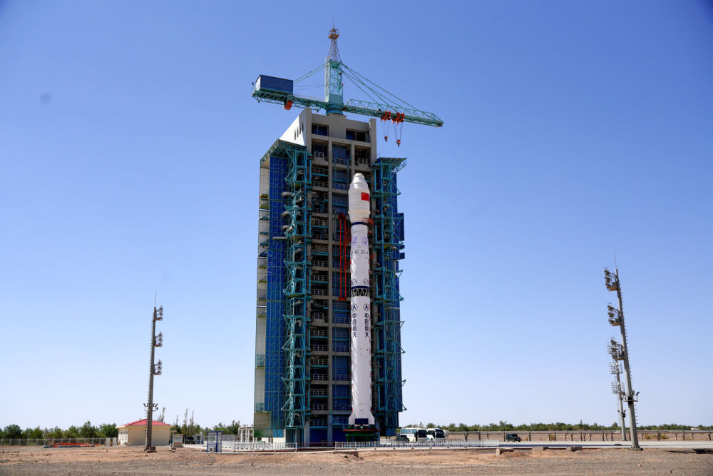 跻身百发俱乐部长征四号系列运载火箭有多牛