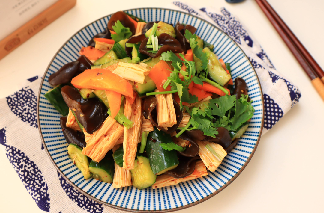 六步骤 安全食用凉拌菜