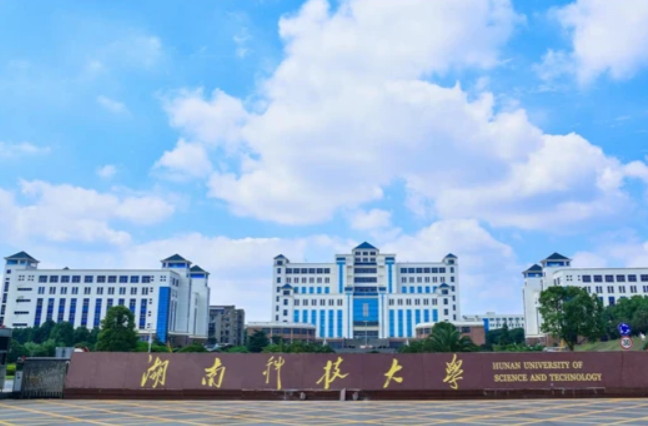 湖南这所大学年底发射卫星
