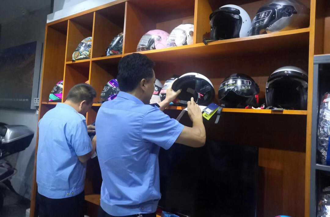 守护安全从“头”开始 麻阳开展头盔质量专项检查