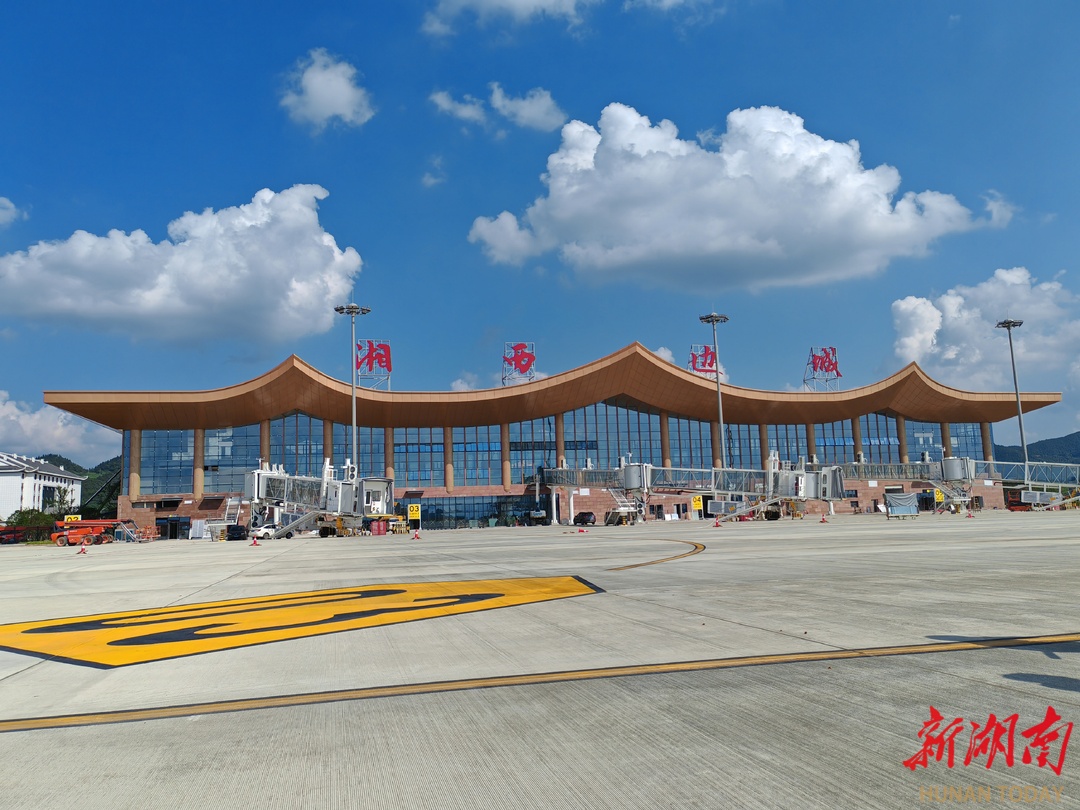 湘西机场航站楼图片
