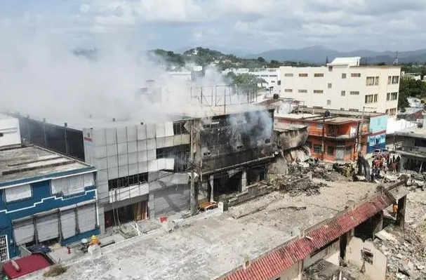 多米尼加市场爆炸事故死亡人数升至25人