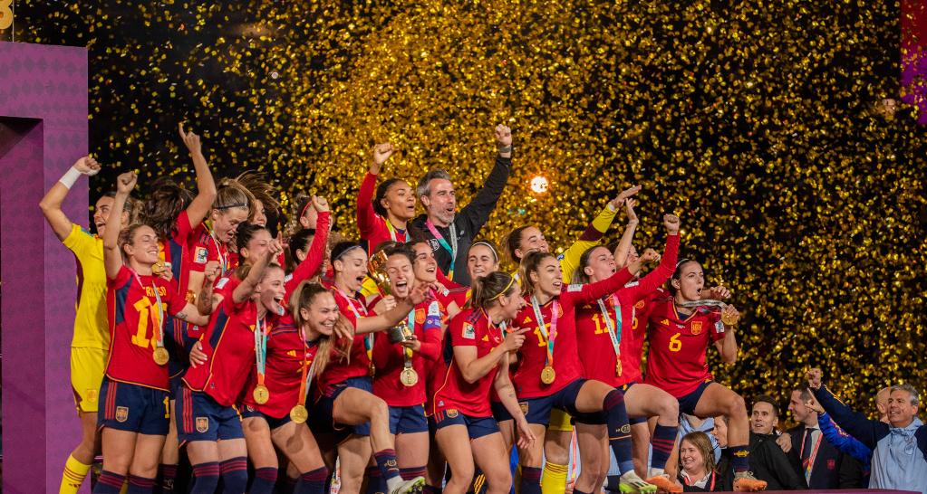 女足世界杯 | 超越伟大！西班牙女足“加冕”之路