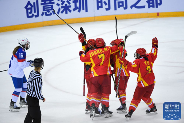中国女冰1:0战胜斯洛伐克队 取得世锦赛开门红