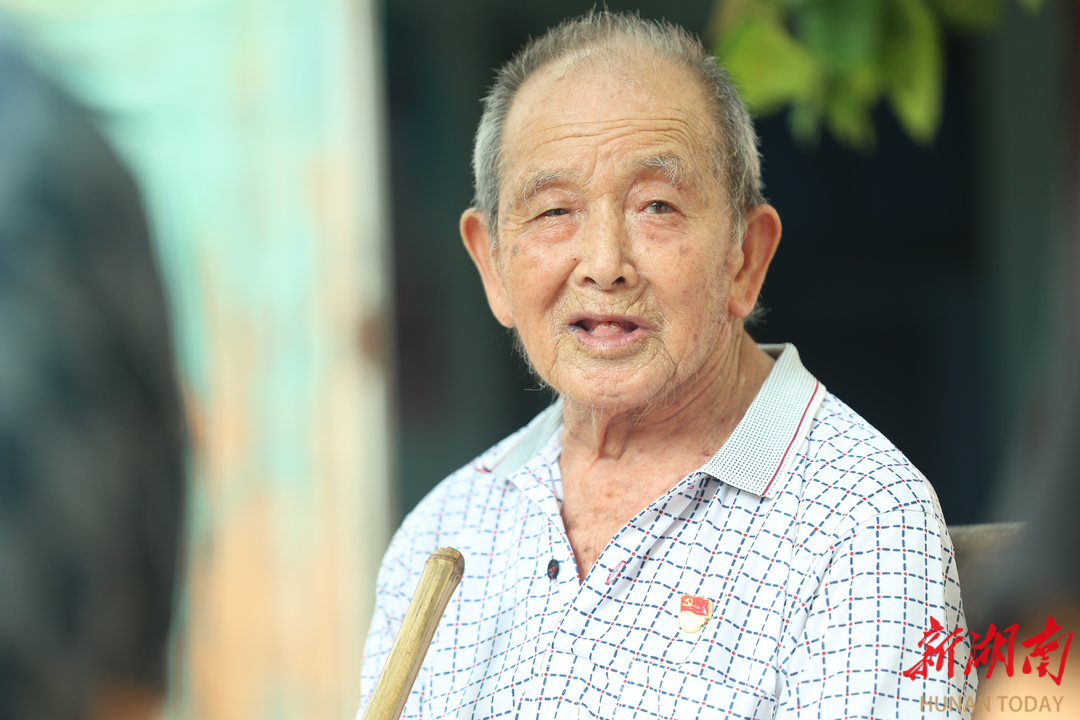 百岁老兵曾传堂:一辈子就想跟着共产党_邵阳头条网