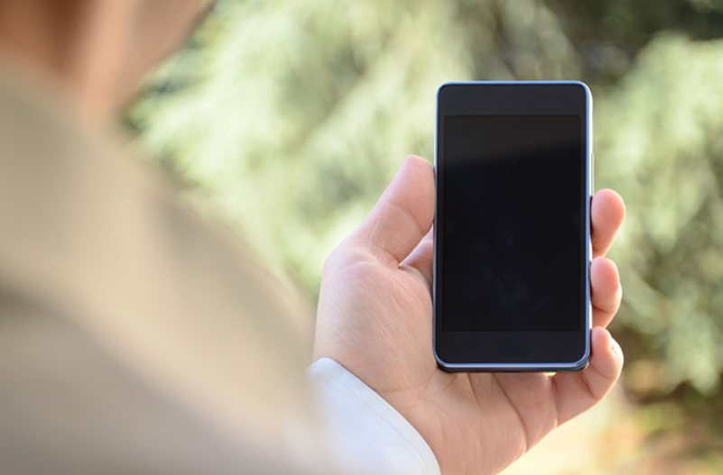 揭秘！骗子是怎么进“家长群”的？