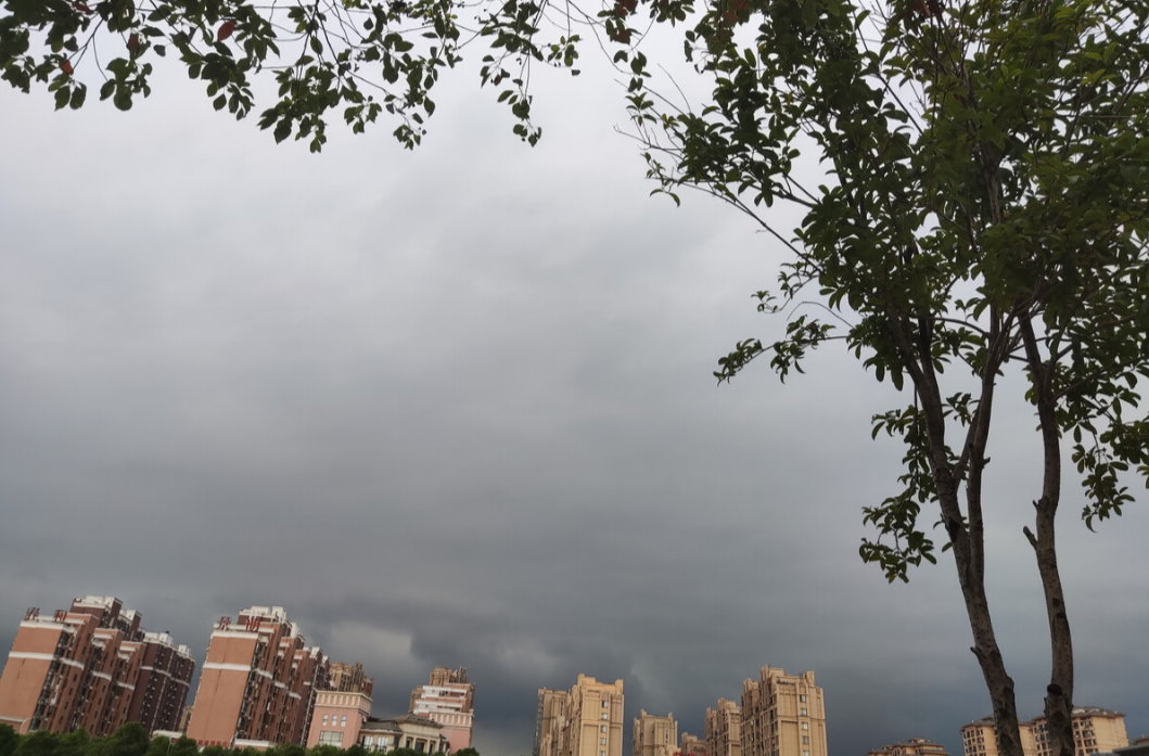 今明天湖南大部多云间晴天，台风“苏拉”9月1日晚起影响湖南