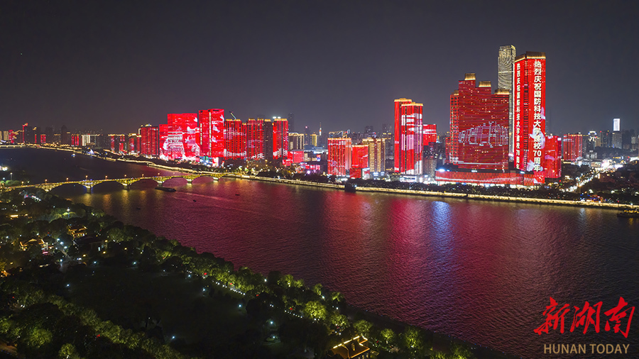 国防科技大学夜景图片