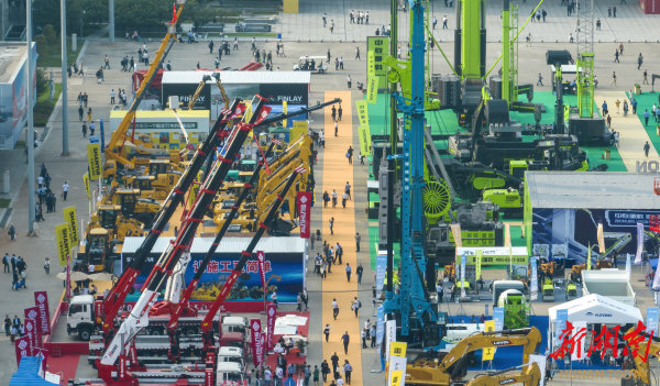 塑造新优势参与全球竞争，海外市场成为主要增长点 湖南工程机械逆势走强