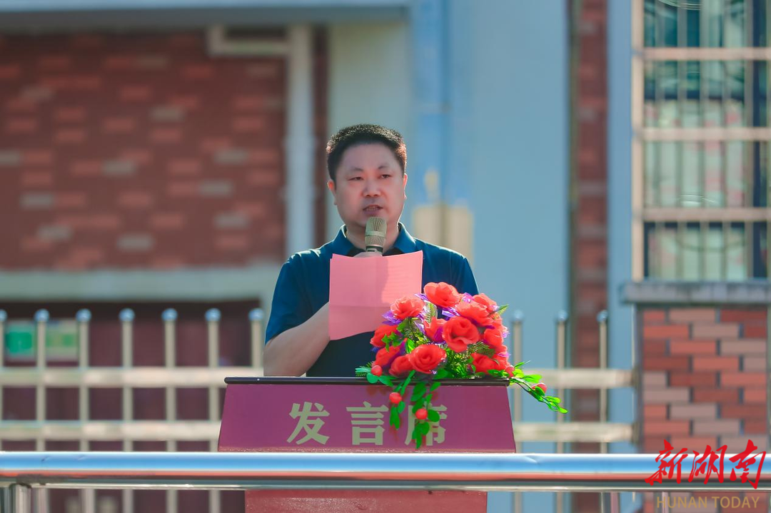 开学季·校长说|浏阳市浏阳河中学：人生最好的贵人，是努力向上的自己