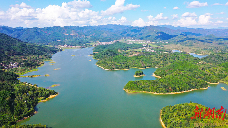 生态水库美如画