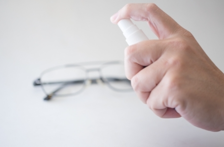 “红眼病”高发，看一眼就传染？听听眼科专家解答和预防建议