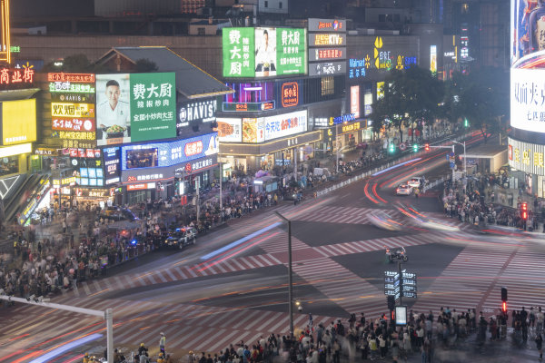 这届年轻人为什么都爱去长沙？听一听他们的理由……