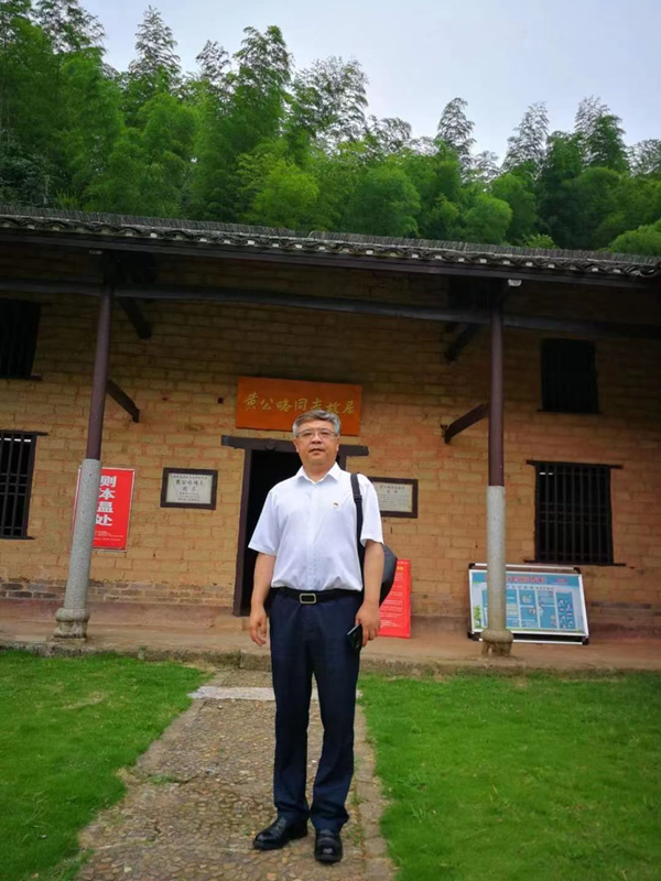 艾亲说历史30万字作品即将出版