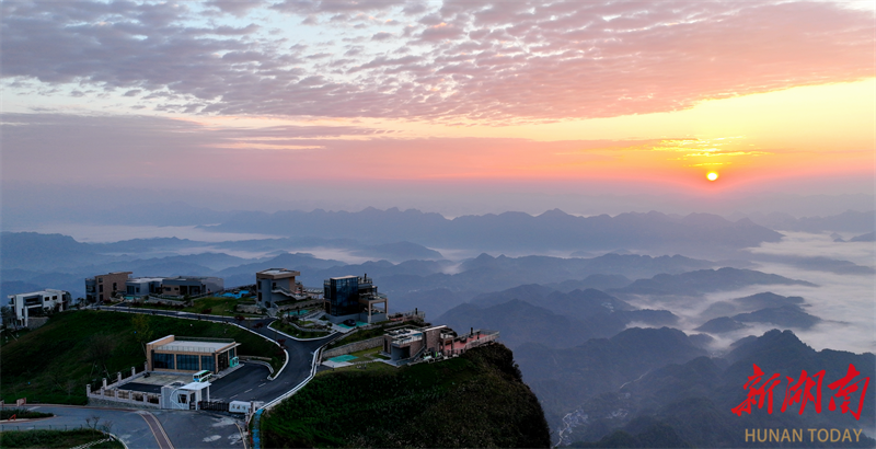 龙山八面山风景区图片