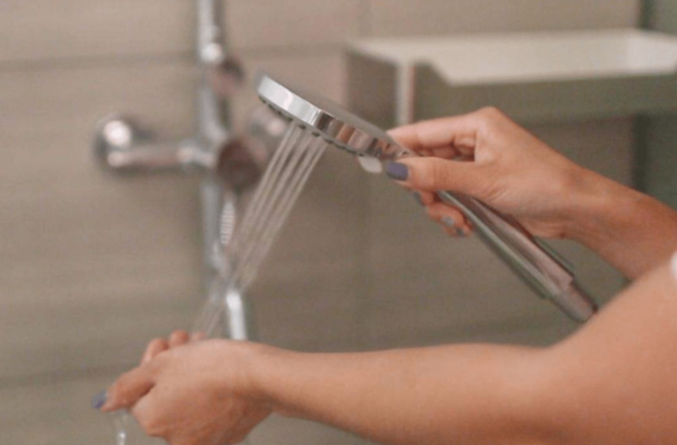 秋季这5种澡能不洗就不洗，对身体没好处……