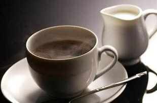 喝咖啡会诱发心脏病？还会导致骨质疏松？一文解答