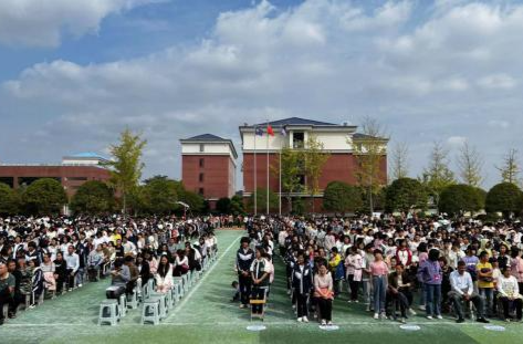 【未来之星】家校携手 为成长护航——道县东洲学校成功举办家长会