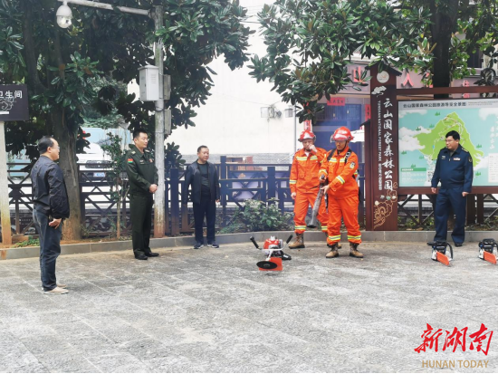 邵阳军分区领导到武冈调研“一部一站”紧密协作和森林防火工作_邵阳头条网