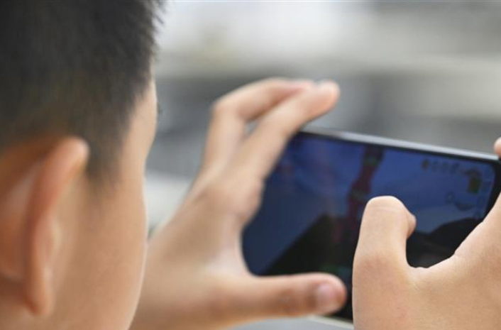 游戏乱象调查：防沉迷为何仍失防？