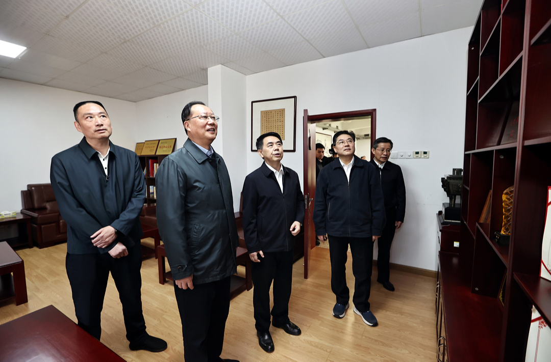 毛伟明与民革湖南省委会干部座谈：聚焦“三高四新” 共创美好未来