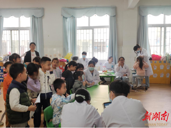 双清:健康监测助力学生茁壮成长_邵阳头条网