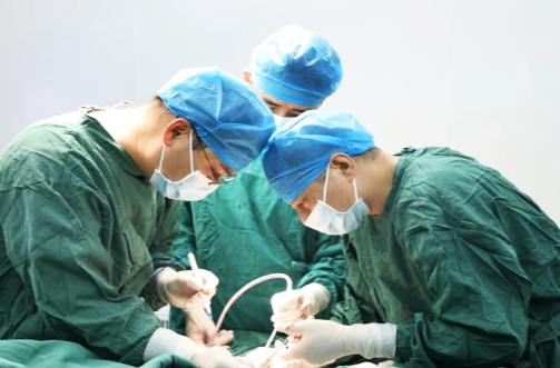 新突破|新田县中医医院成功开展首例青少年型髓内钉内固定手术