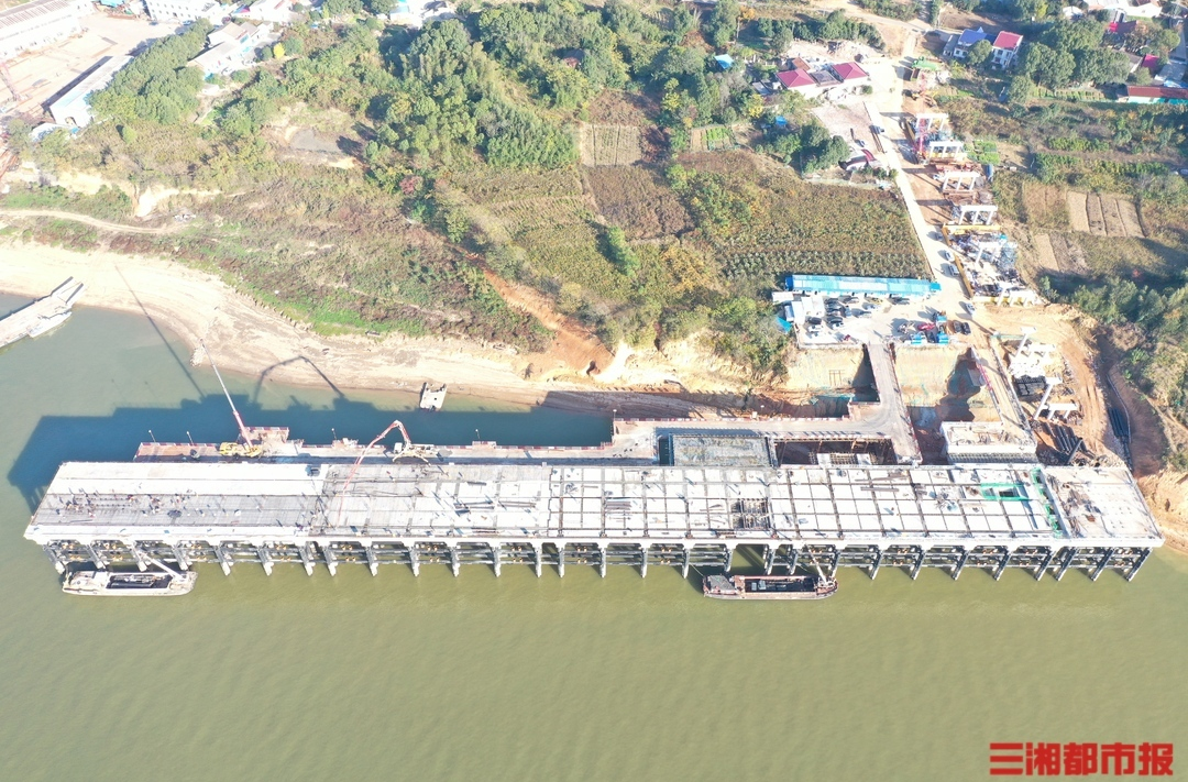 湘阴虞公港一期工程项目春节前完成码头主体结构施工