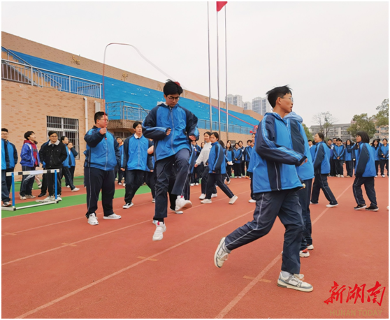 浯溪一中学生图片