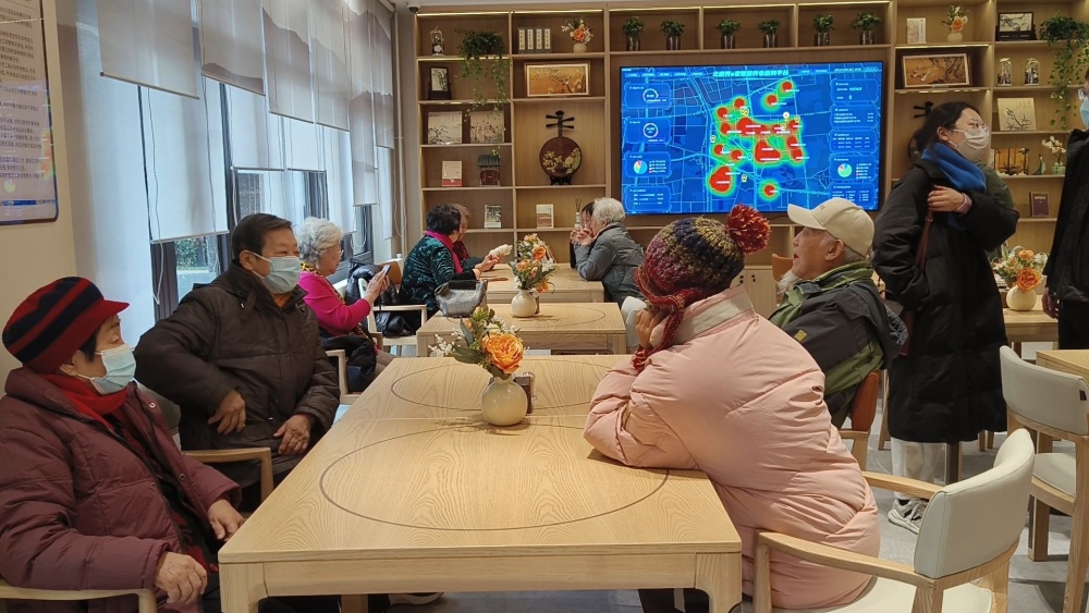 提供居家服务和机构床位，北京首家区域养老服务中心元旦前开放