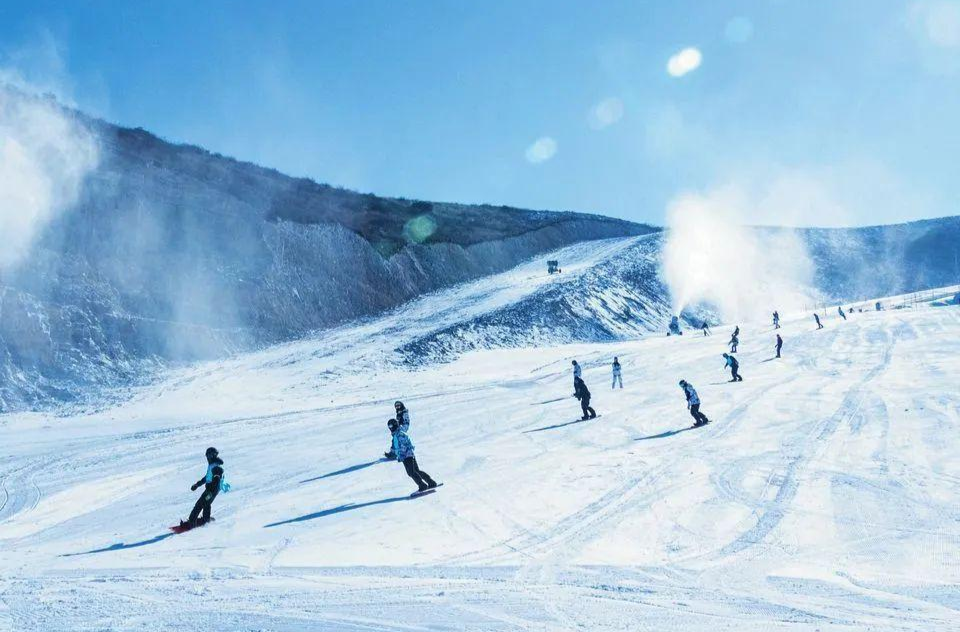 省滑雪登山队全力备战2023首届全国滑雪登山锦标赛暨十四冬