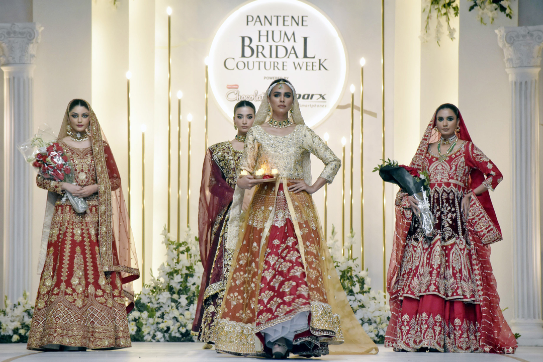 巴基斯坦举办新娘时装周