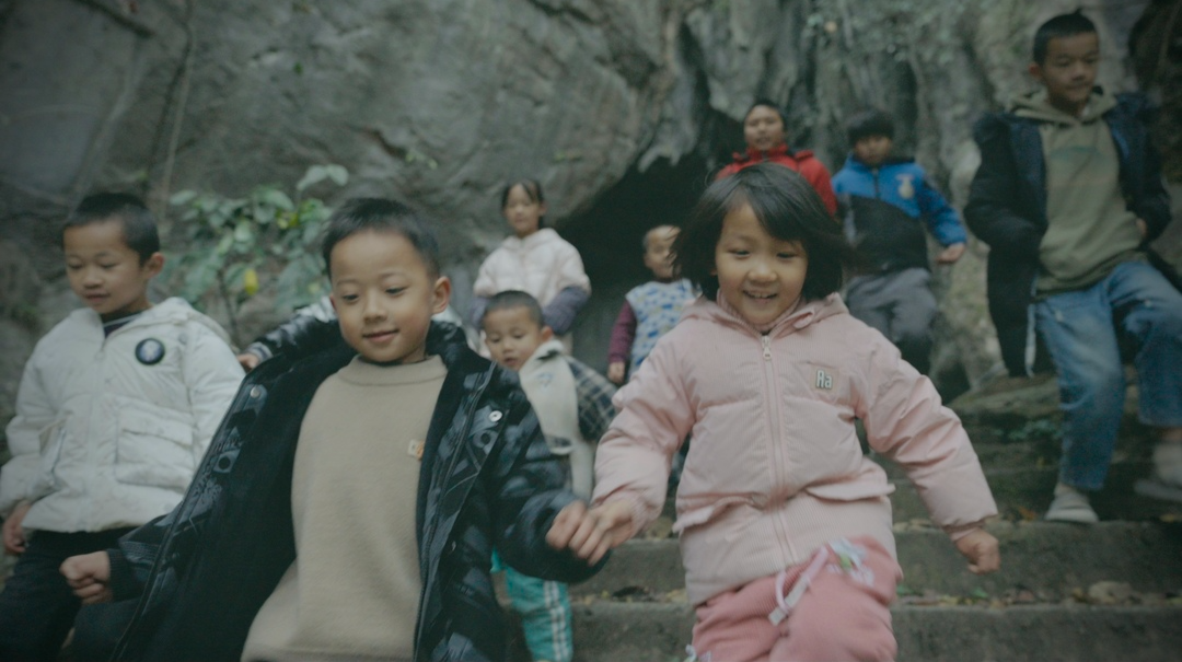 湖湘一万年丨湖南这个地方有好多古老洞穴，派出所和人类牙齿化石做邻居