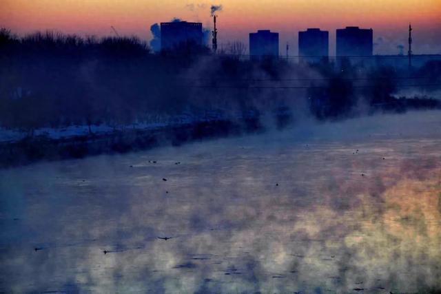 晴空万里，北京这条河为何“仙气缭绕”？