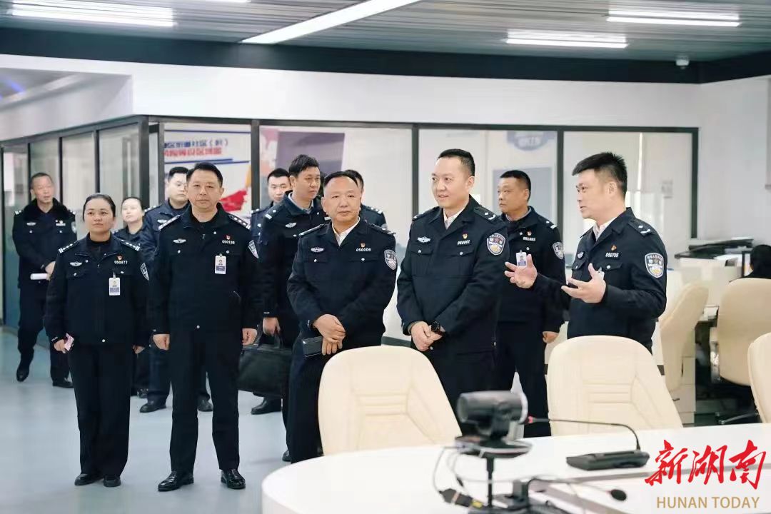 湘潭市副市长、公安局局长陈睿到岳塘区调研公安工作