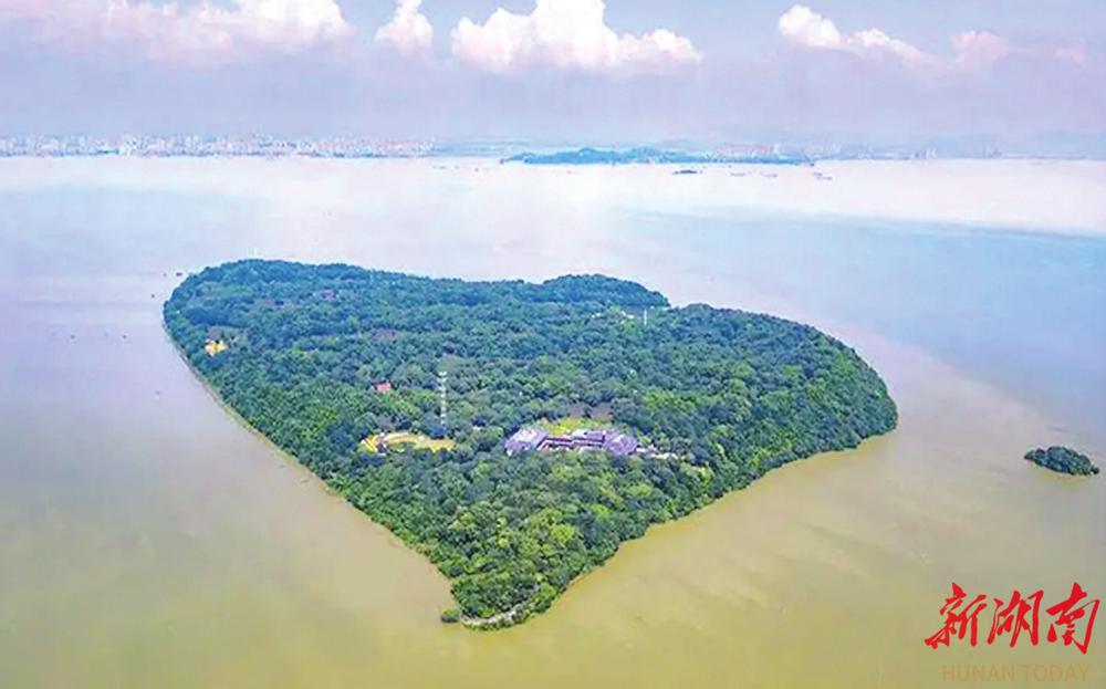跟随杜甫游洞庭|君山：青草洞庭湖东浮沧海漘- 湖湘访古- 新湖南