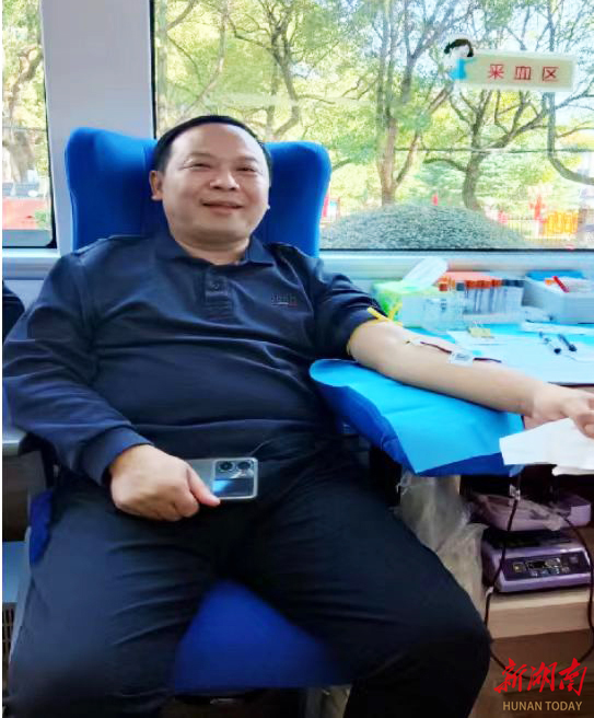 用热血点燃生命的曙光|衡东医师尹承东23年献血超过1万毫升